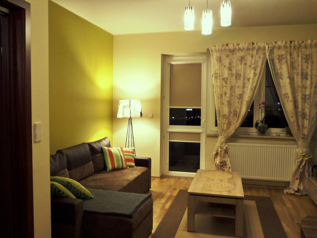 Apartamenty Silver Premium วอร์ซอ ห้อง รูปภาพ